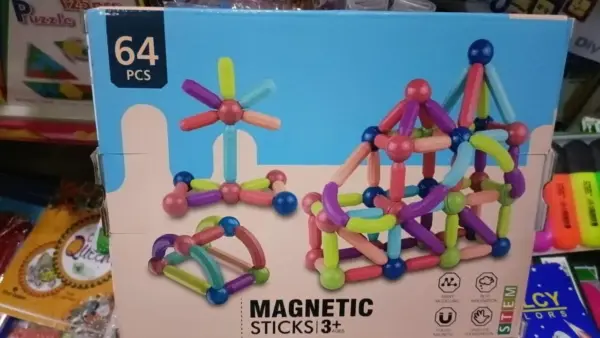 لعبة Magnetic Sticks